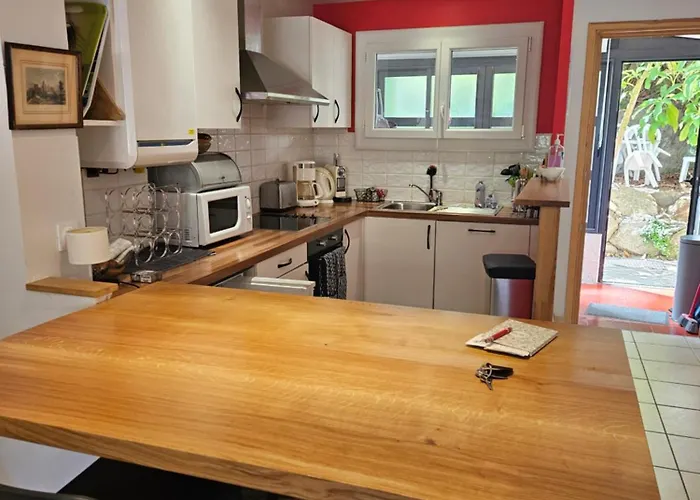 Διαμέρισμα Appart T3, 60M2,Quartier Calme,Ideal Tout A Pieds Residence Et Parking Prive Les Cadenisses